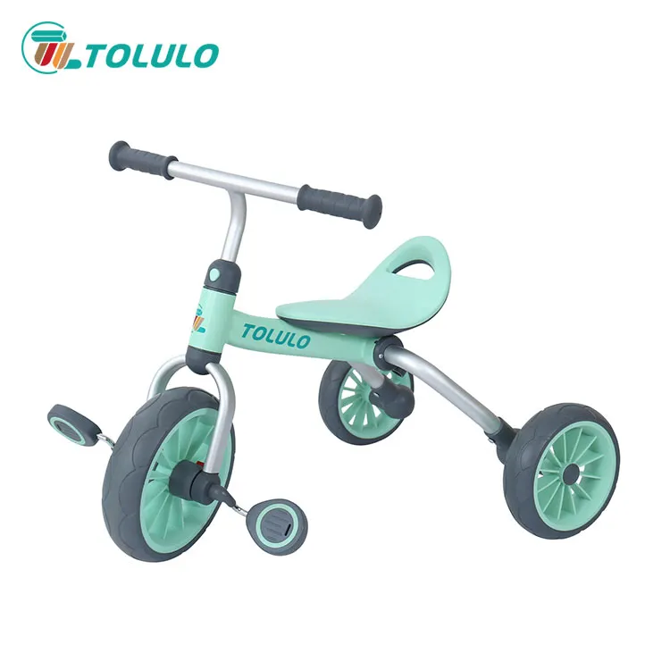 Quel est un bon âge pour obtenir un baby tricycle?