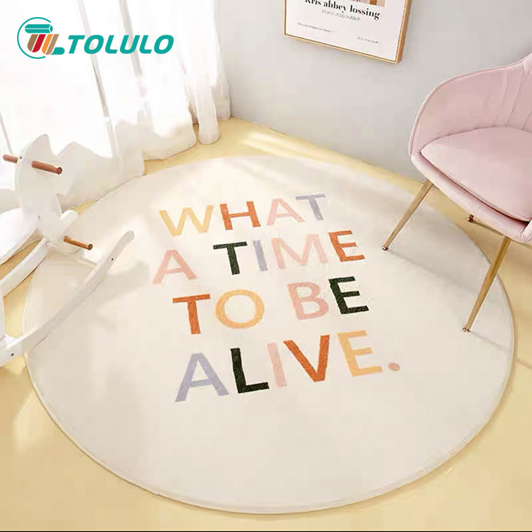 Pourquoi les tapis doux à poils longs pour enfants dominent-ils les crèches modernes