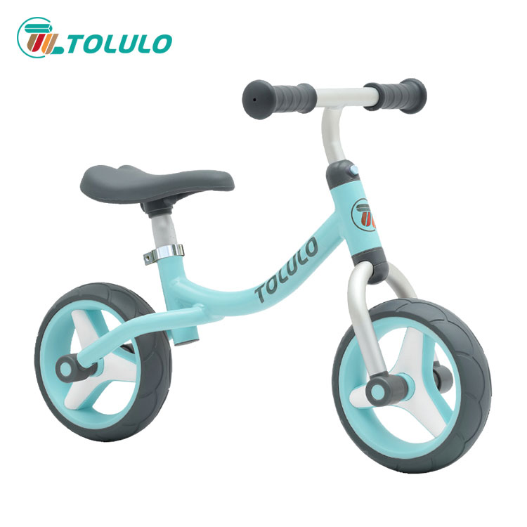 Vélo d'équilibre pour bébé