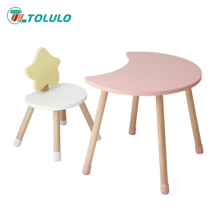 Table et chaise pour enfants